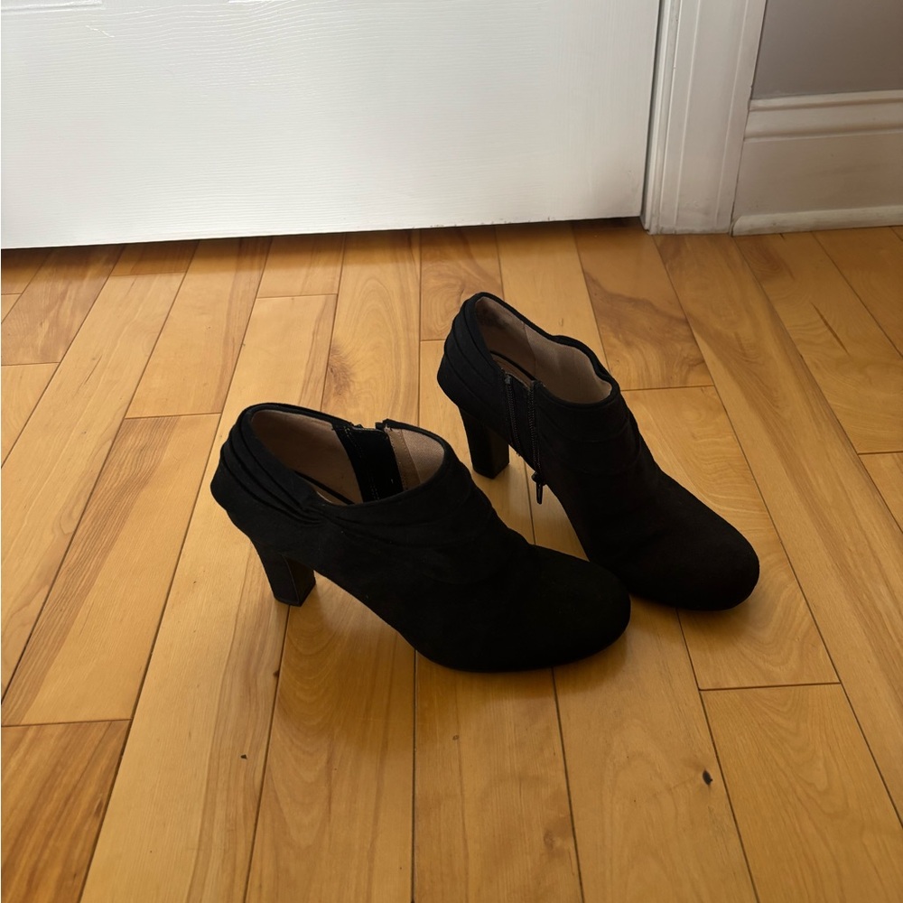 LifeStride booties